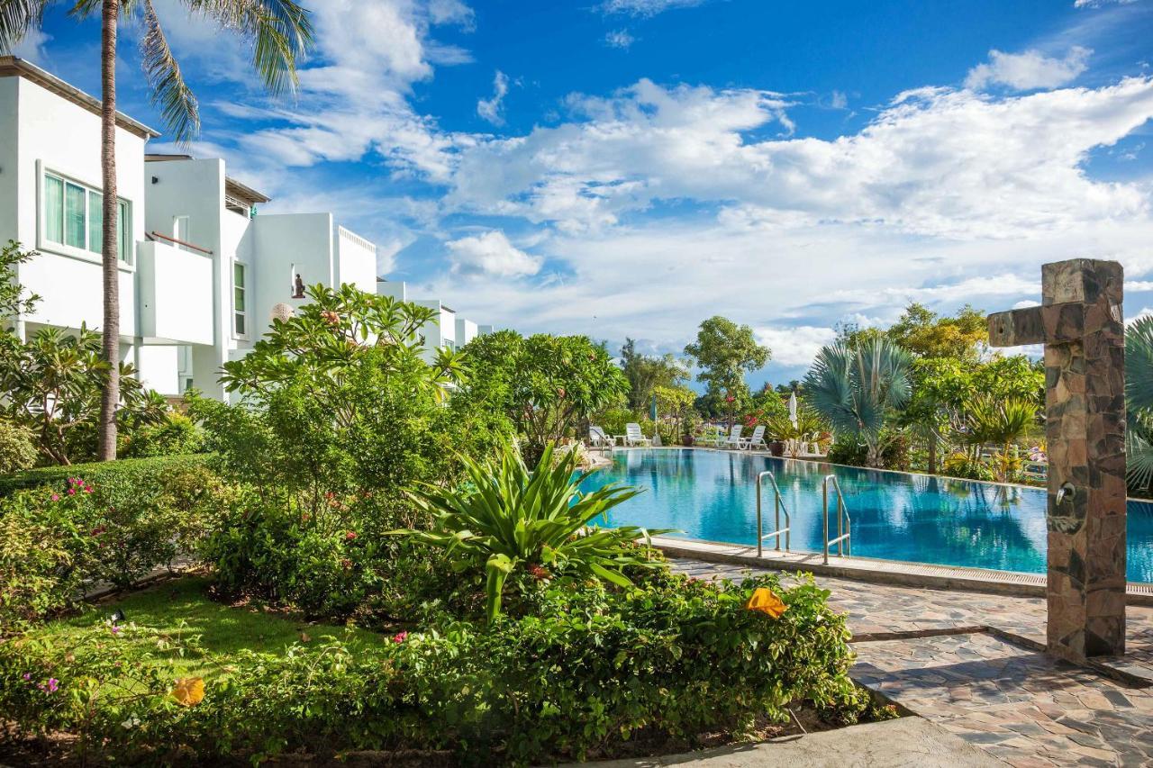Absolute Beachfront Villa Ban Huai Yang Exterior foto