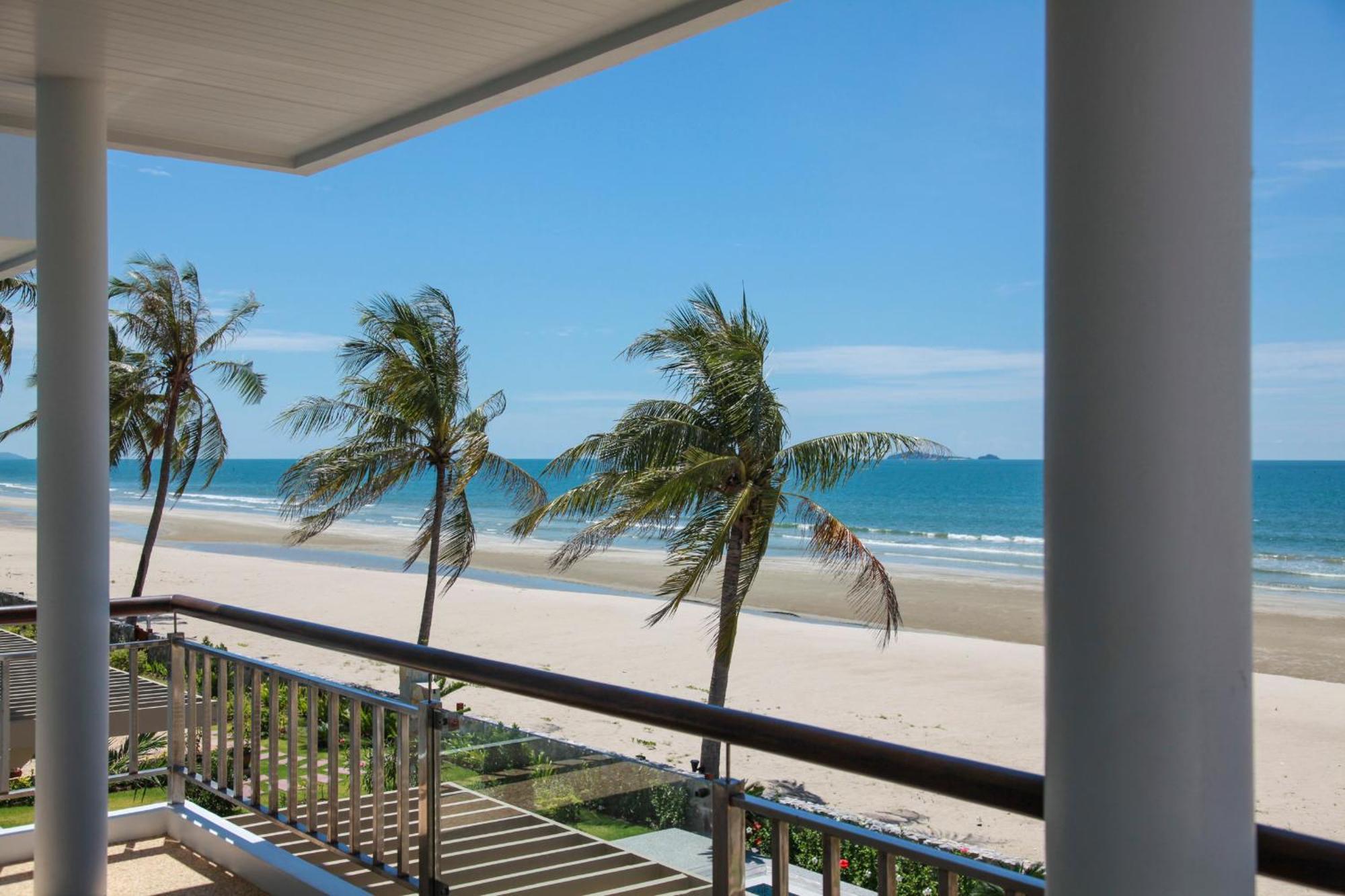 Absolute Beachfront Villa Ban Huai Yang Exterior foto
